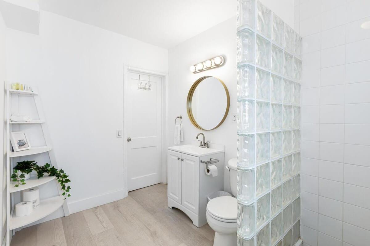 Dreamy 1-Bedroom Apt Walking Distance To Las Olas フォート・ローダーデール エクステリア 写真